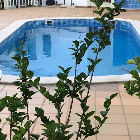 Algarve, Carvoeiro Centre-Ville, Recent Appartement En Duplex Pour 5 Personnes Luaran gambar