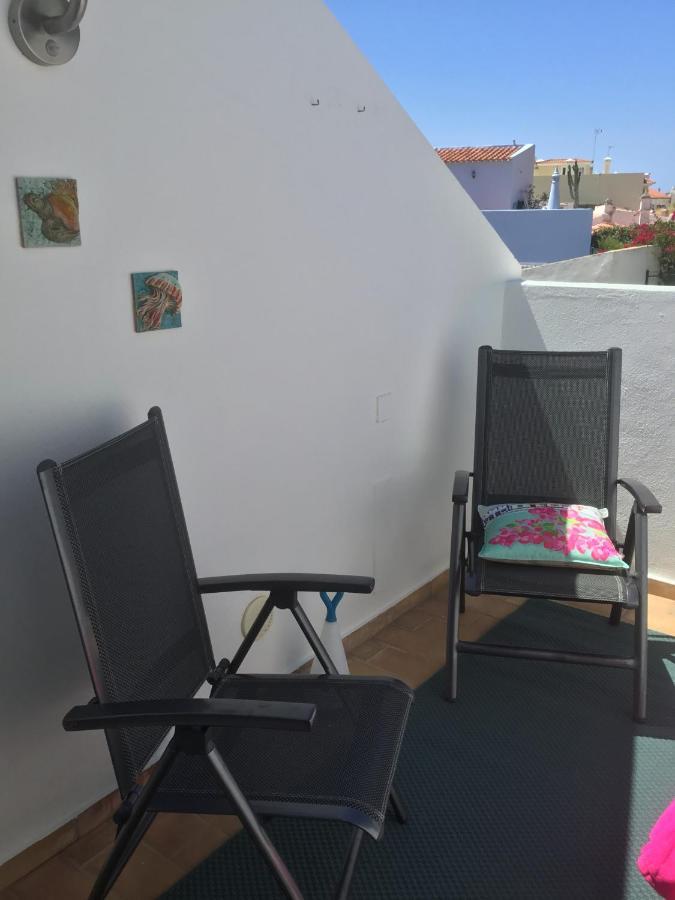 Algarve, Carvoeiro Centre-Ville, Recent Appartement En Duplex Pour 5 Personnes Luaran gambar